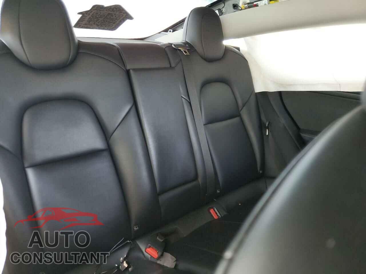 TESLA MODEL 3 2023 - 5YJ3E1EA7PF426169