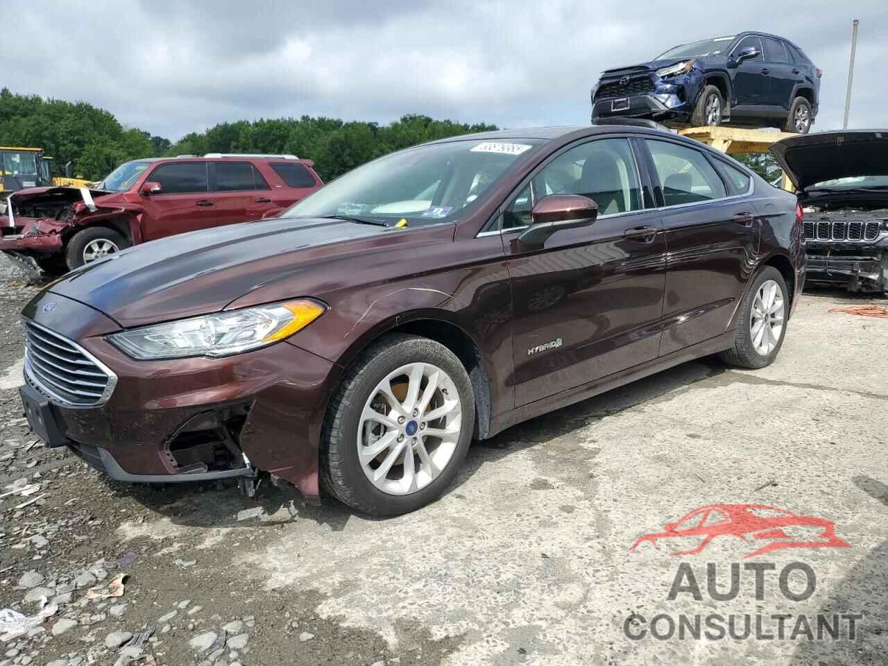 FORD FUSION 2019 - 3FA6P0LU1KR158179