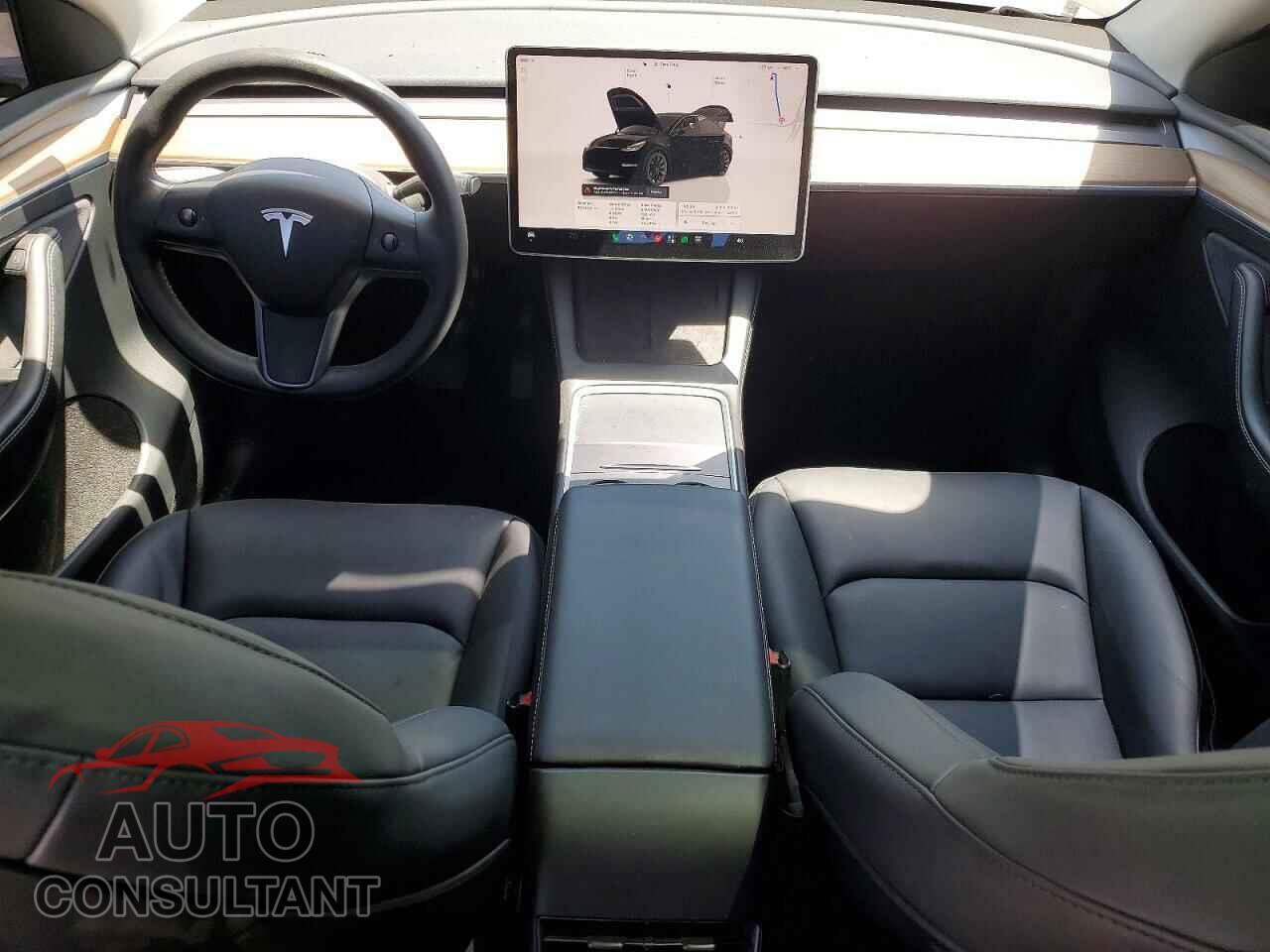 TESLA MODEL Y 2024 - 7SAYGAEE7RF987948