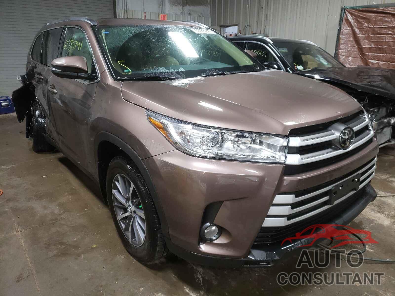 TOYOTA HIGHLANDER 2019 - 5TDJZRFH3KS989522