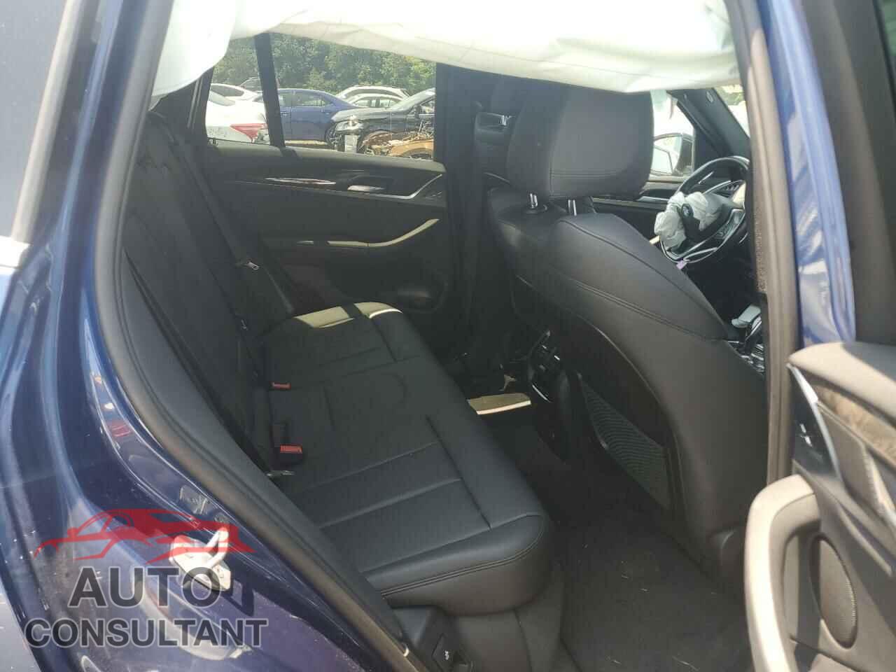 BMW X3 2019 - 5UXTR9C53KLE21177