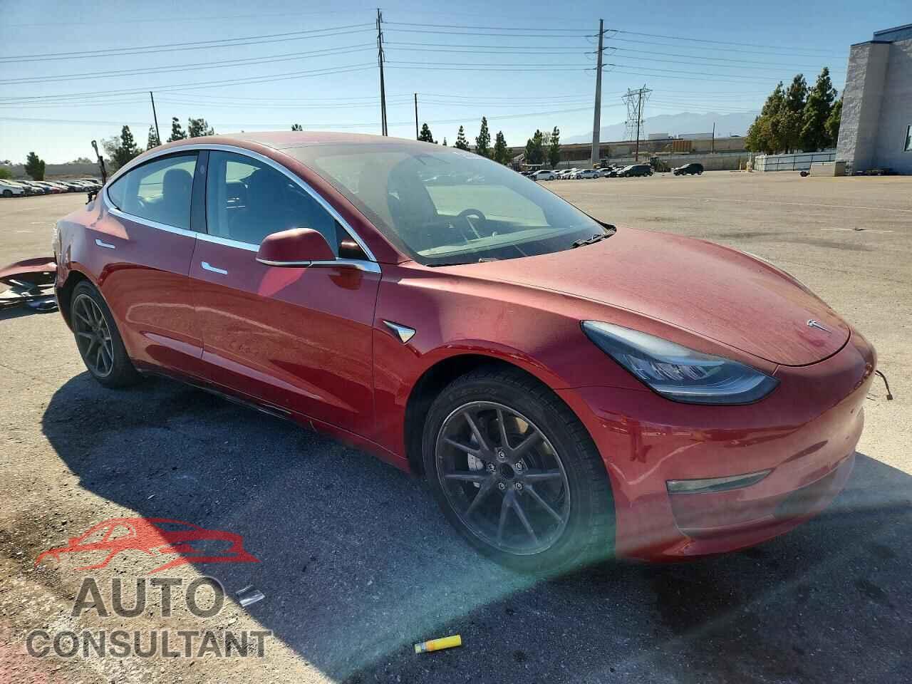 TESLA MODEL 3 2018 - 5YJ3E1EA5JF016705