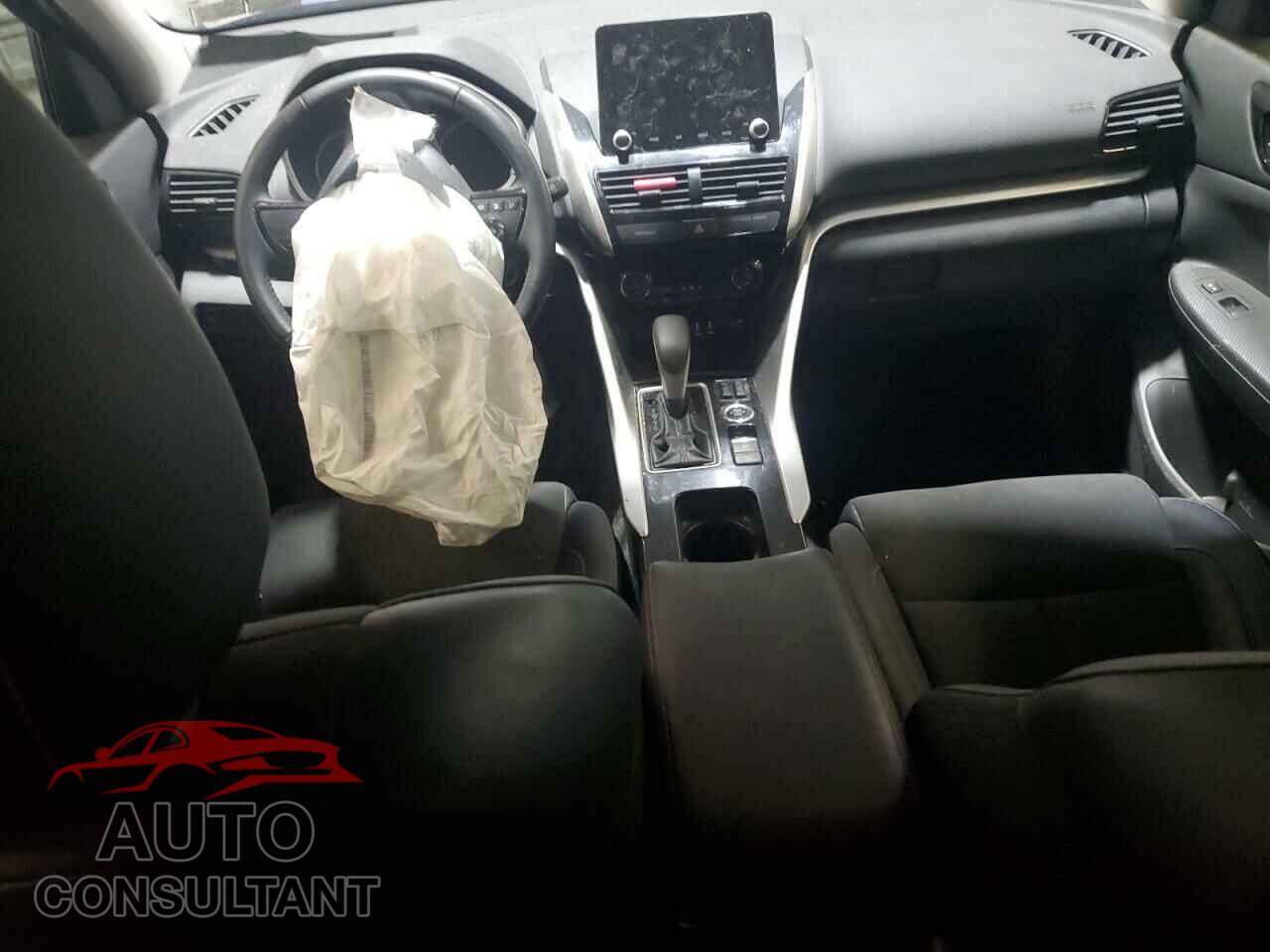 MITSUBISHI ECLIPSE 2022 - JA4ATWAA0NZ017576