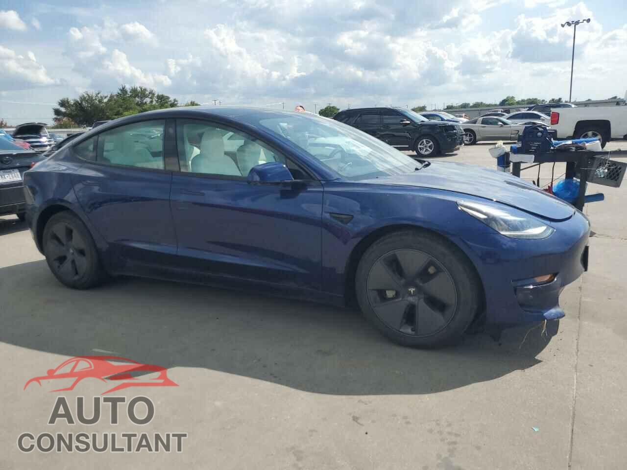 TESLA MODEL 3 2023 - 5YJ3E1EA7PF697975