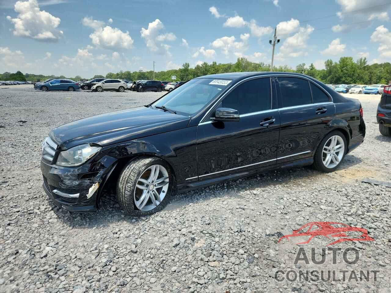 MERCEDES-BENZ C-CLASS 2013 - WDDGF4HBXDR264067