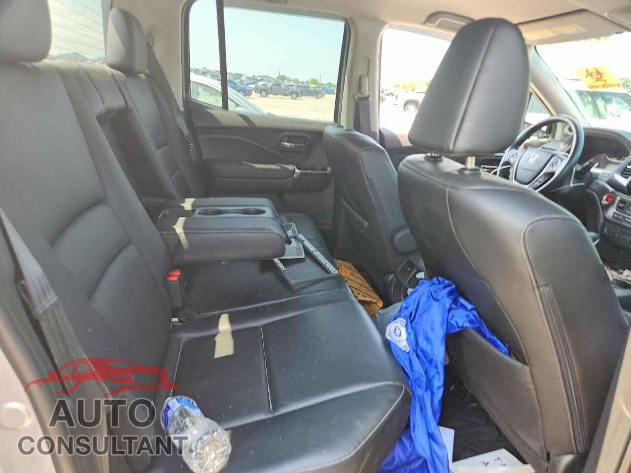 HONDA RIDGELINE 2017 - 5FPYK3F62HB019079