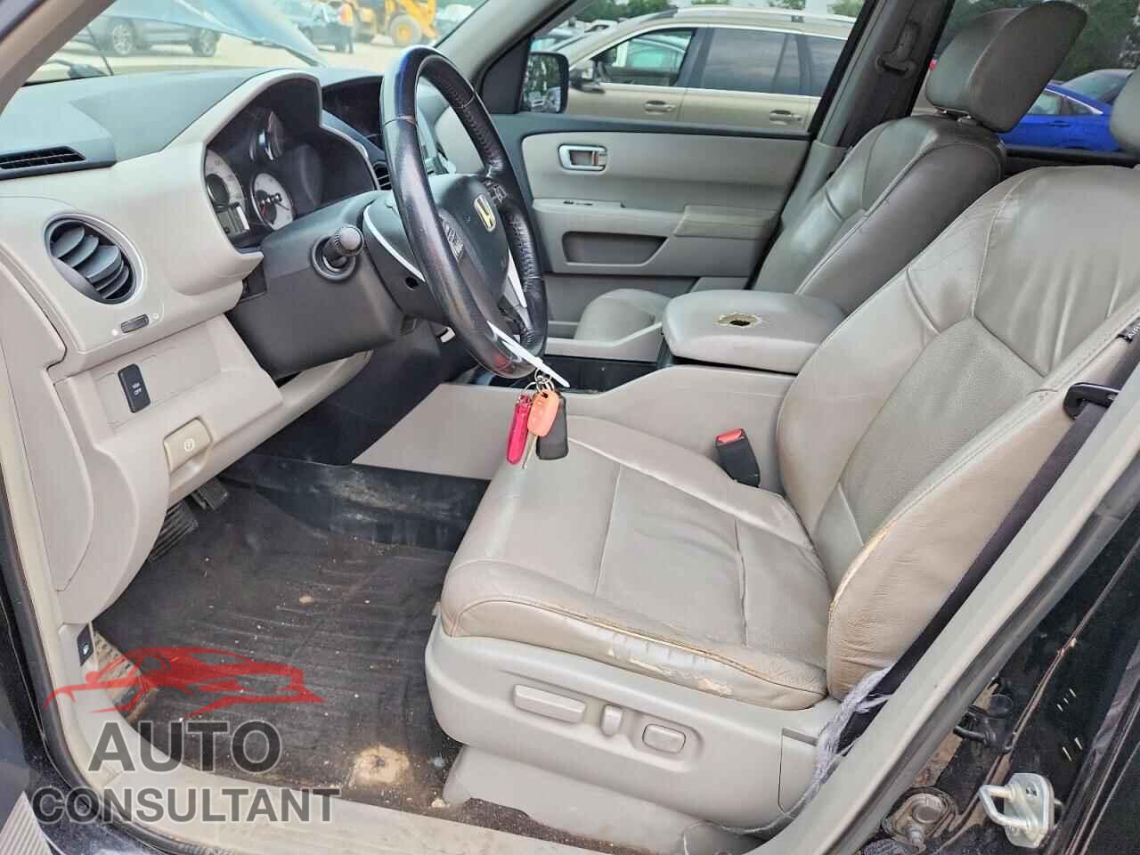 HONDA PILOT 2009 - 5FNYF38549B000634