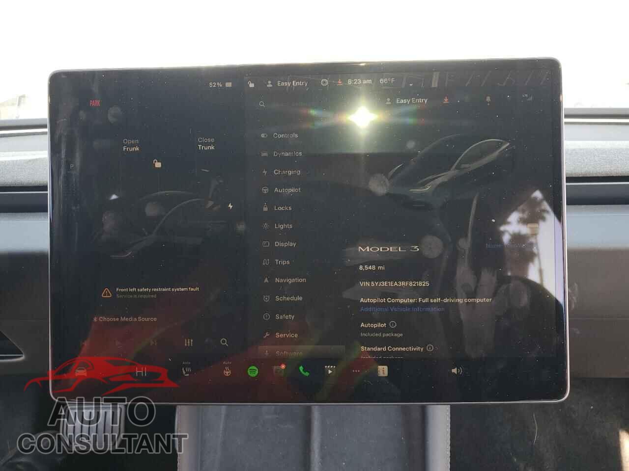 TESLA MODEL 3 2024 - 5YJ3E1EA3RF821825