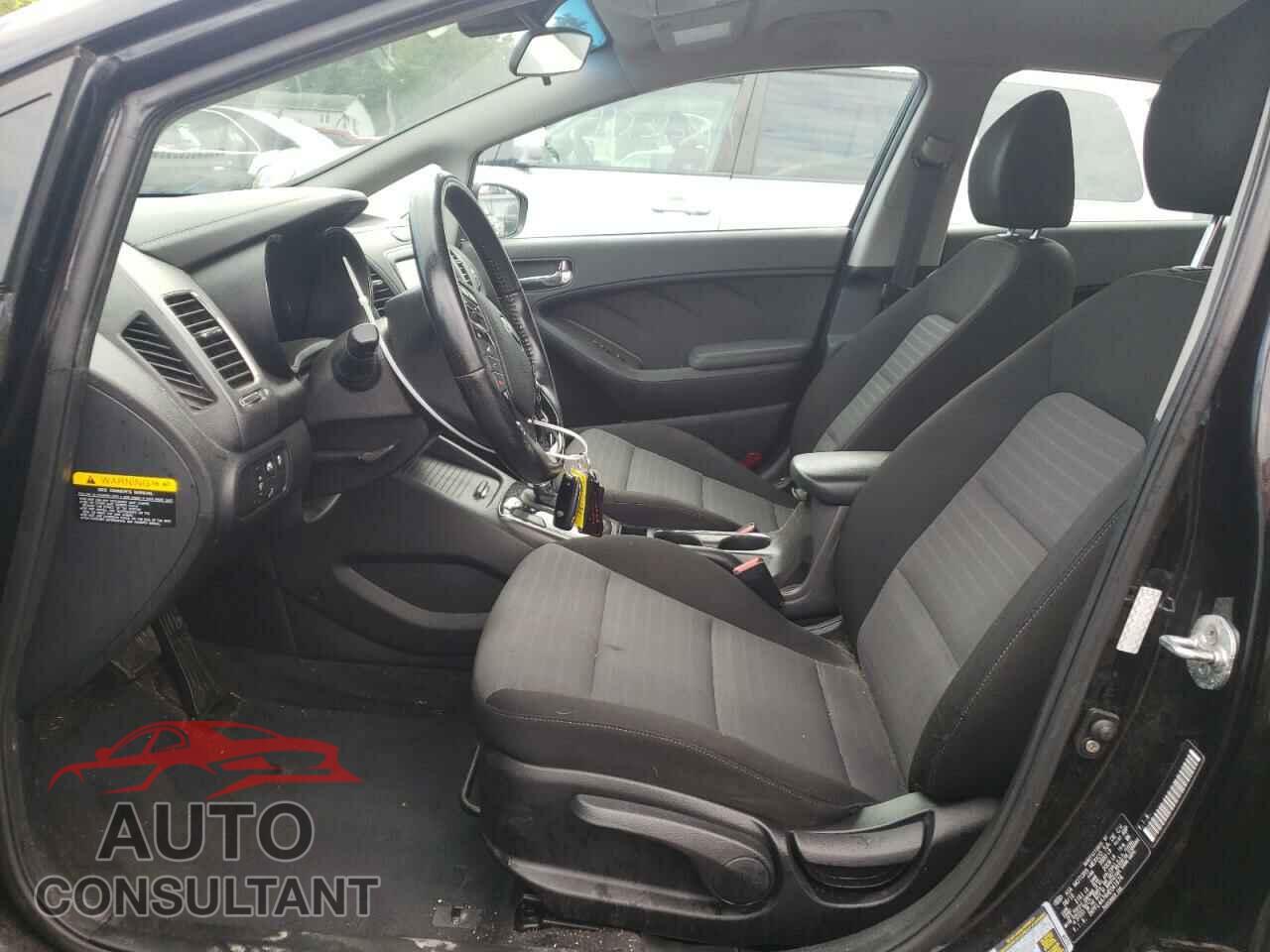 KIA FORTE 2017 - 3KPFL4A74HE041674