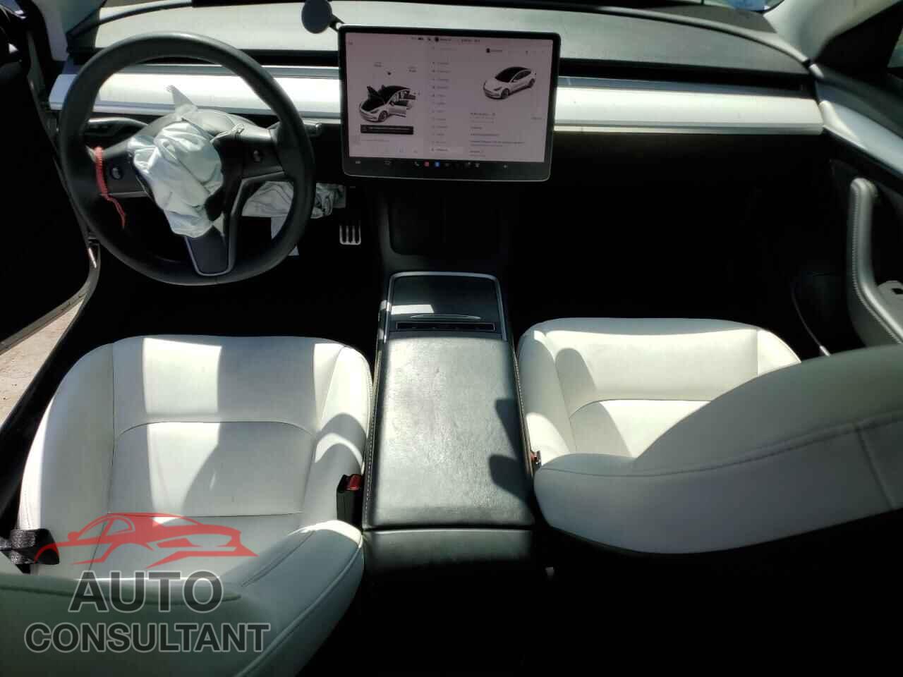 TESLA MODEL 3 2021 - 5YJ3E1EB2MF053997