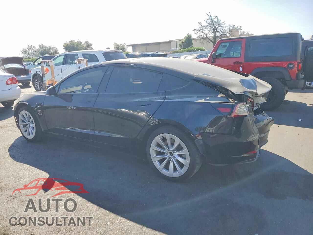 TESLA MODEL 3 2021 - 5YJ3E1EB3MF877331