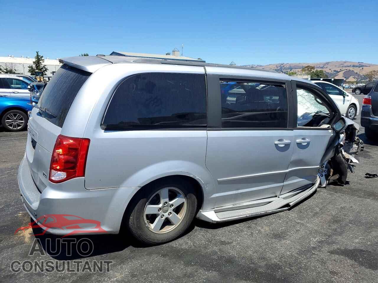 DODGE CARAVAN 2011 - 2D4RN3DG9BR731099