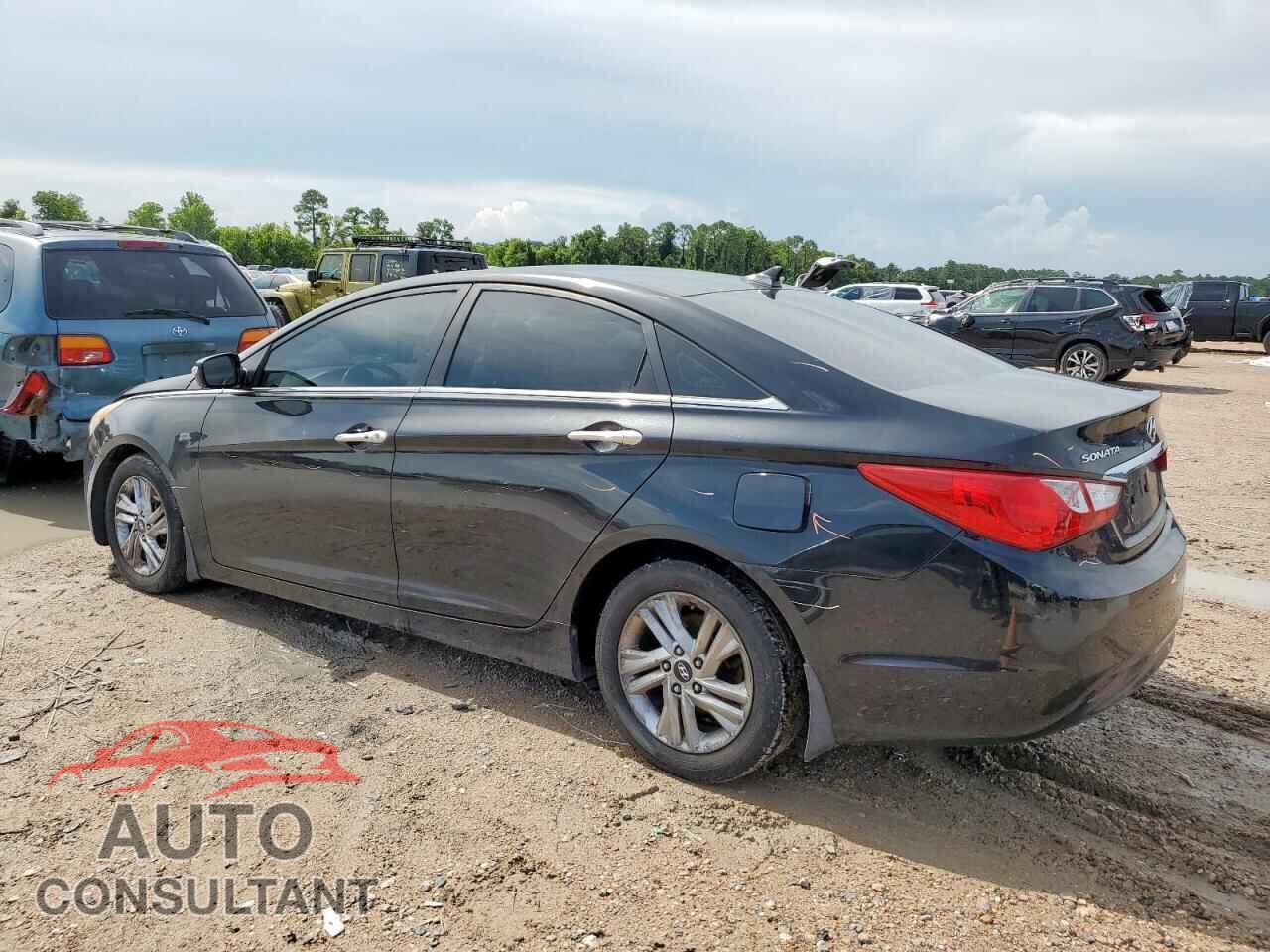 HYUNDAI SONATA 2011 - 5NPEC4AC0BH121940