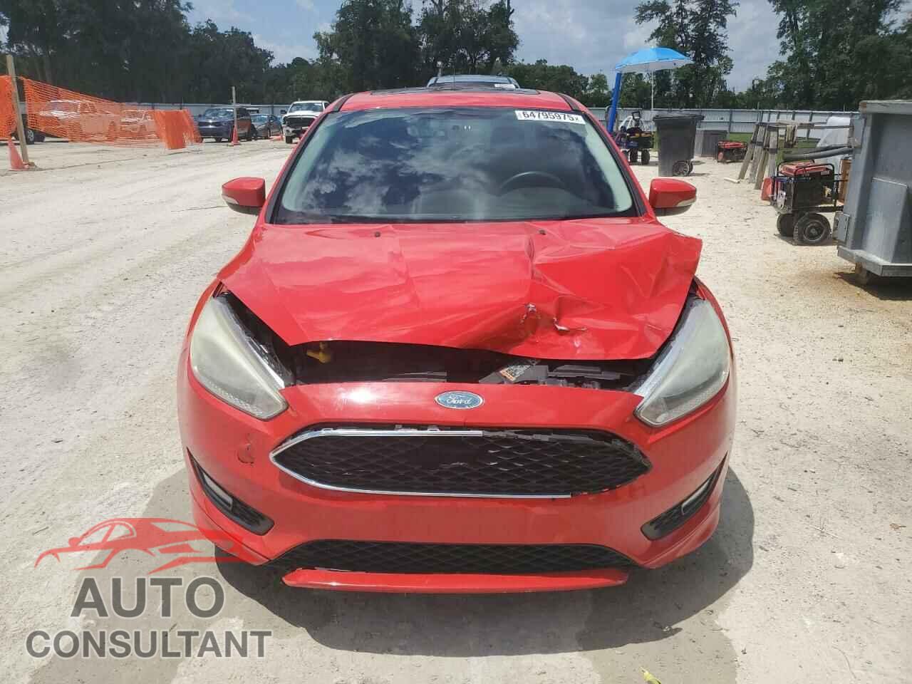 FORD FOCUS 2015 - 1FADP3F23FL362618