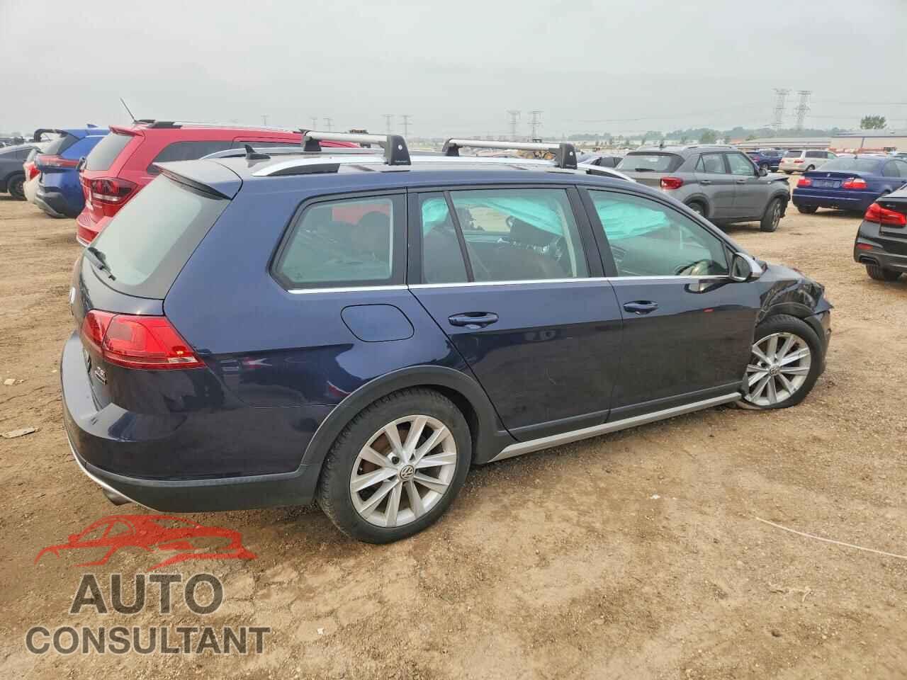 VOLKSWAGEN GOLF 2017 - 3VWH17AU7HM528537