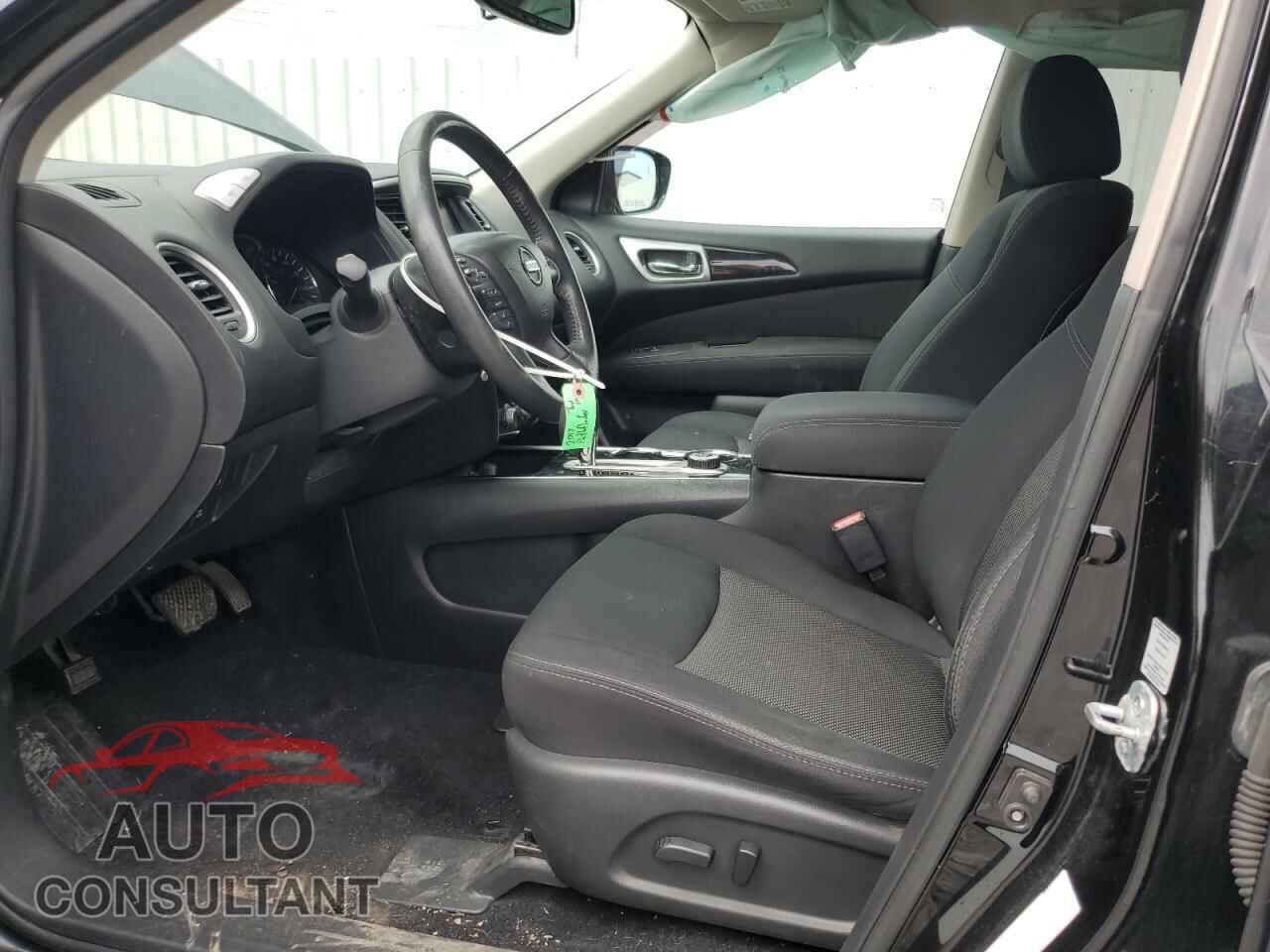 NISSAN PATHFINDER 2017 - 5N1DR2MM0HC607120