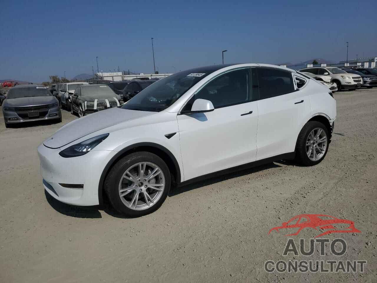 TESLA MODEL Y 2023 - 7SAYGDEE7PA079382