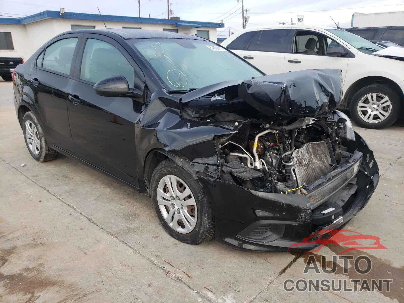 CHEVROLET SONIC 2017 - 1G1JB5SH6H4122115