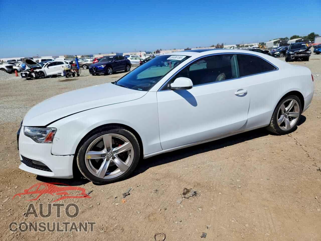 AUDI A5 2013 - WAULFAFR7DA016314