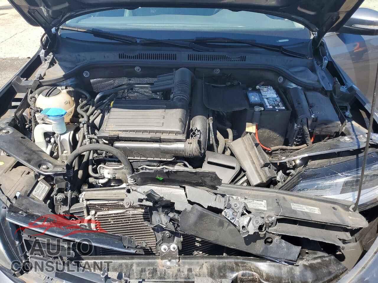 VOLKSWAGEN JETTA 2017 - 3VWDB7AJ9HM202613