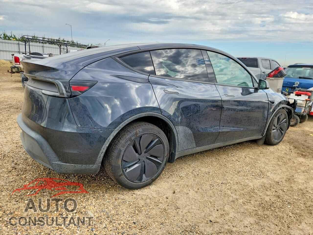 TESLA MODEL Y 2026 - XP7YGDEE2TB828212