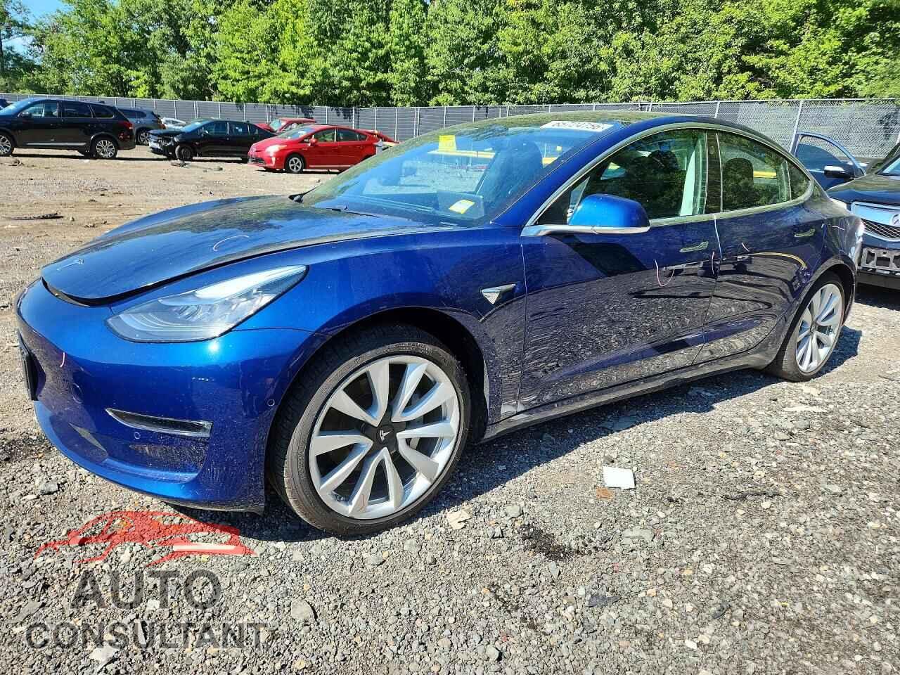 TESLA MODEL 3 2018 - 5YJ3E1EA5JF033391