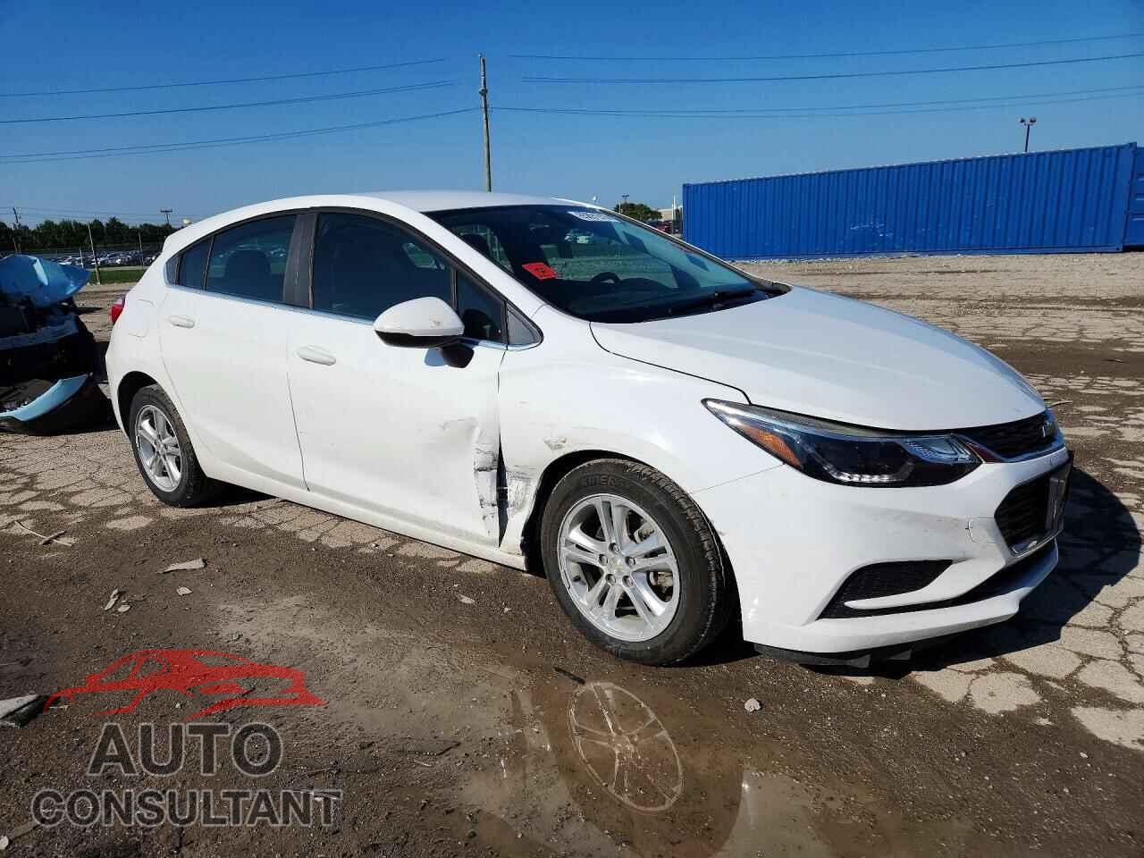 CHEVROLET CRUZE 2018 - 3G1BE6SM0JS627653