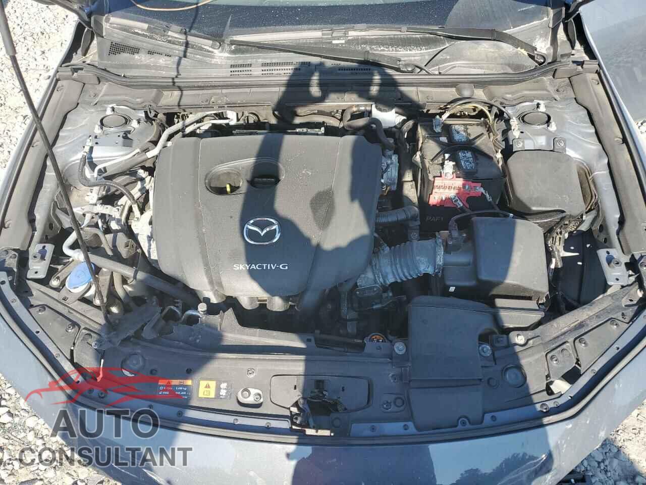 MAZDA 3 2019 - JM1BPANM2K1143938