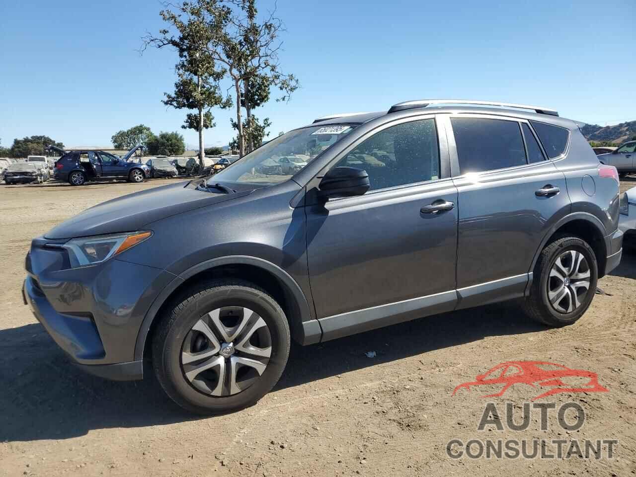 TOYOTA RAV4 2017 - JTMZFREV8HD107932