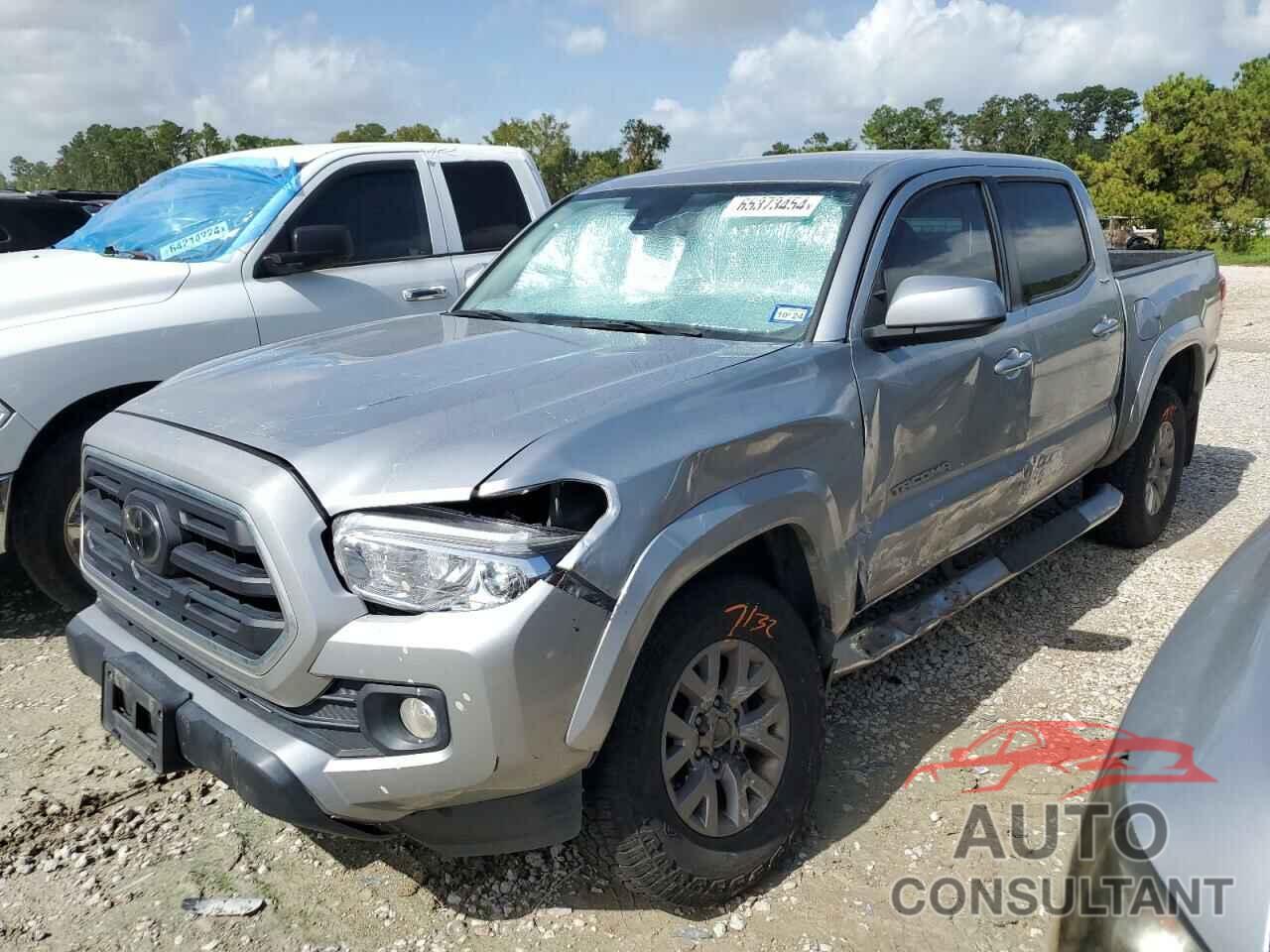 TOYOTA TACOMA 2018 - 5TFAZ5CNXJX070838