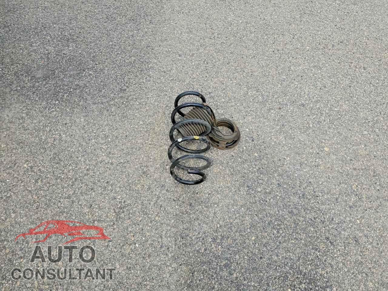 HONDA PILOT 2013 - 5FNYF4H48DB036199