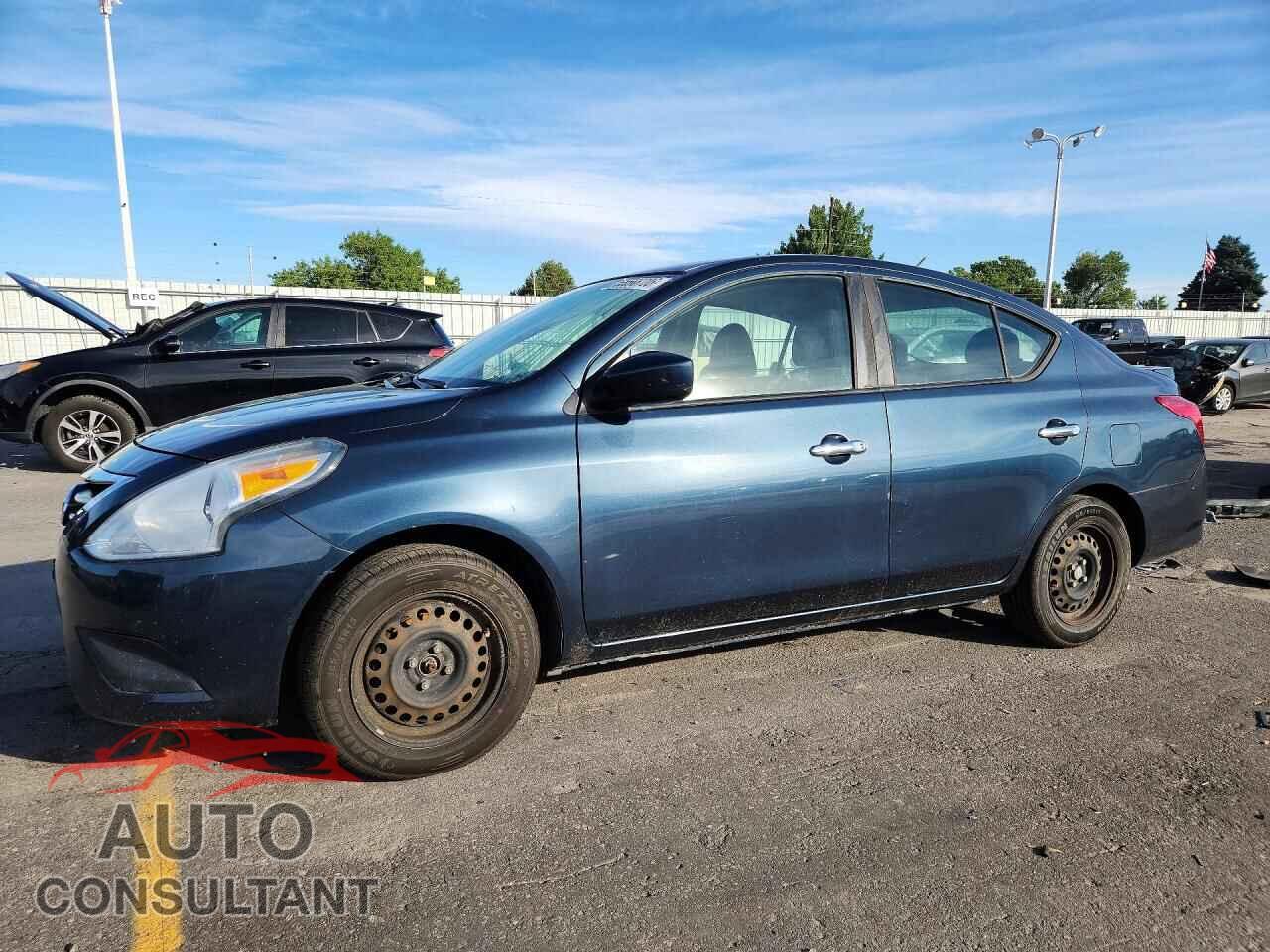 NISSAN VERSA 2017 - 3N1CN7AP3HL843310