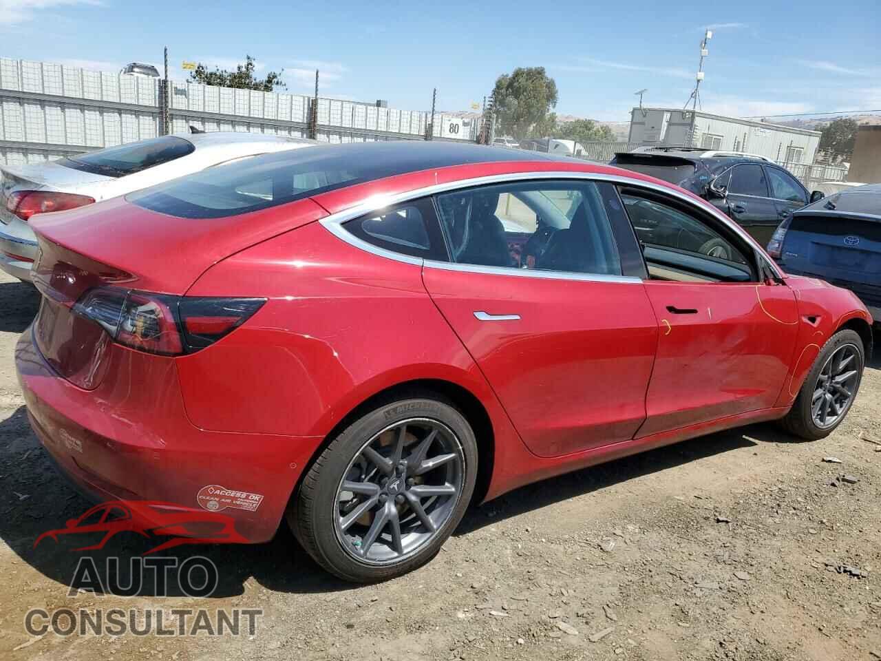 TESLA MODEL 3 2018 - 5YJ3E1EA2JF043571