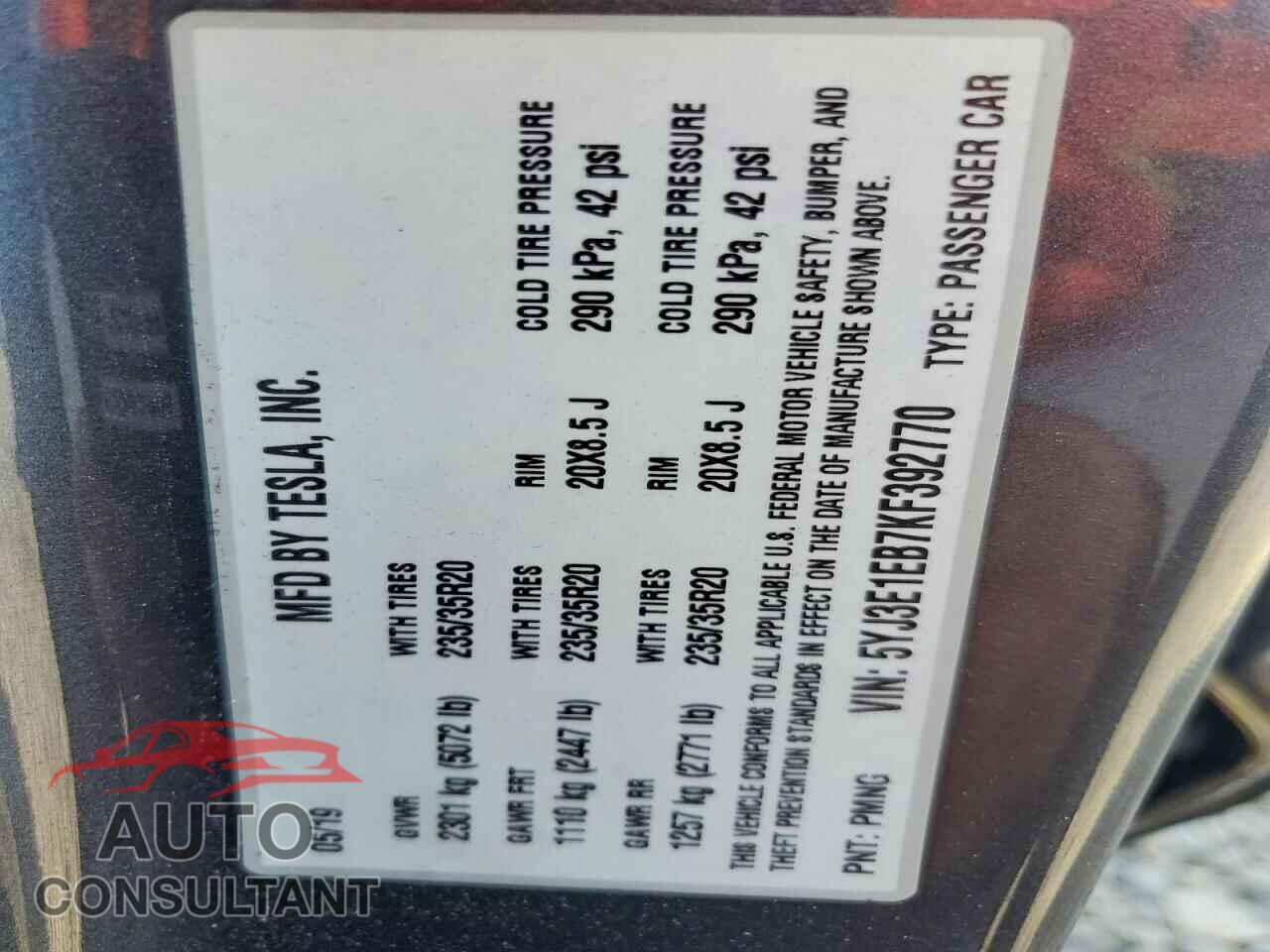 TESLA MODEL 3 2019 - 5YJ3E1EB7KF392770