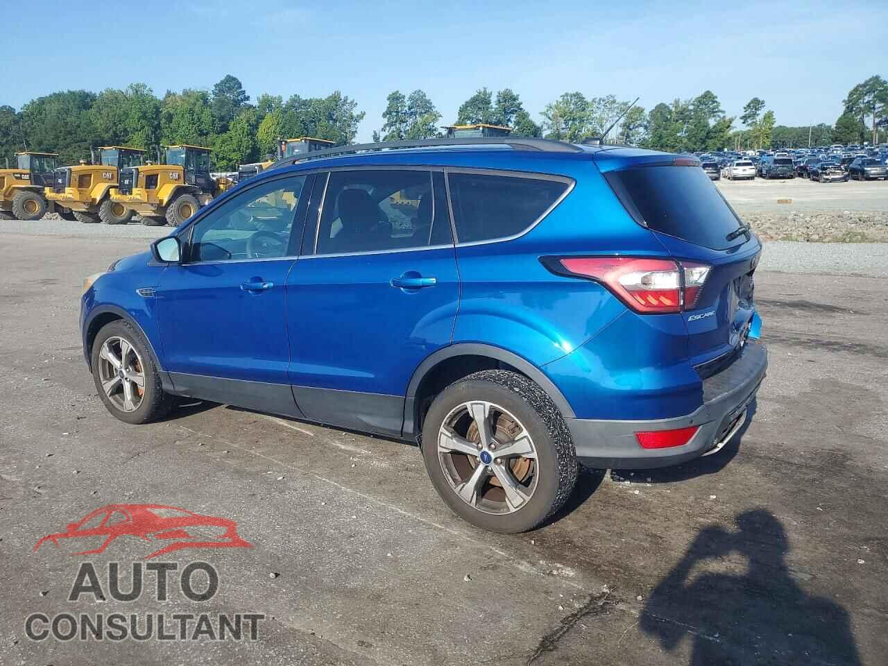 FORD ESCAPE 2017 - 1FMCU9G91HUD32488