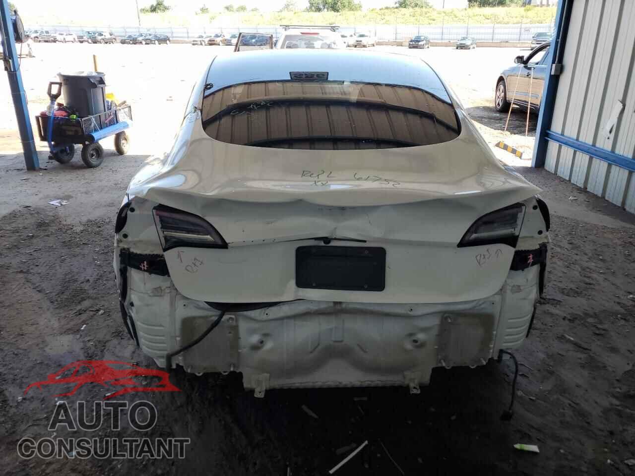 TESLA MODEL 3 2023 - 5YJ3E1EA2PF450136