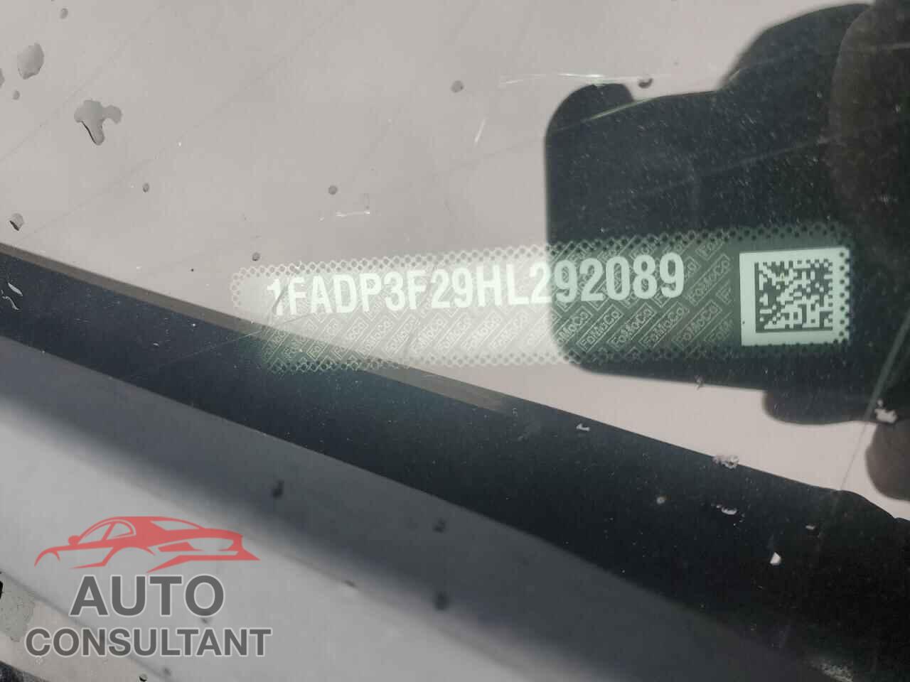 FORD FOCUS 2017 - 1FADP3F29HL292089