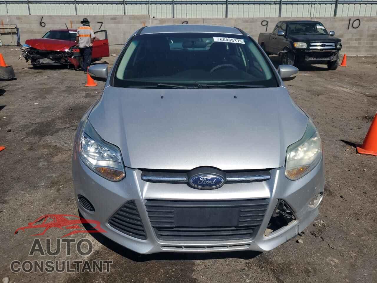 FORD FOCUS 2014 - 1FADP3K2XEL431485