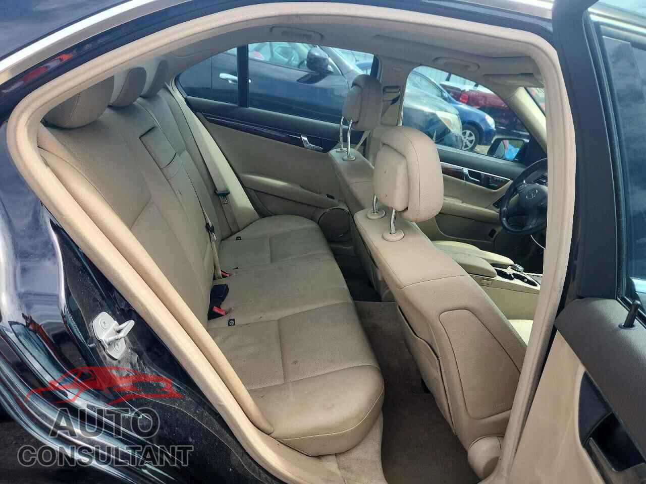 MERCEDES-BENZ C-CLASS 2010 - WDDGF8BB2AR095223