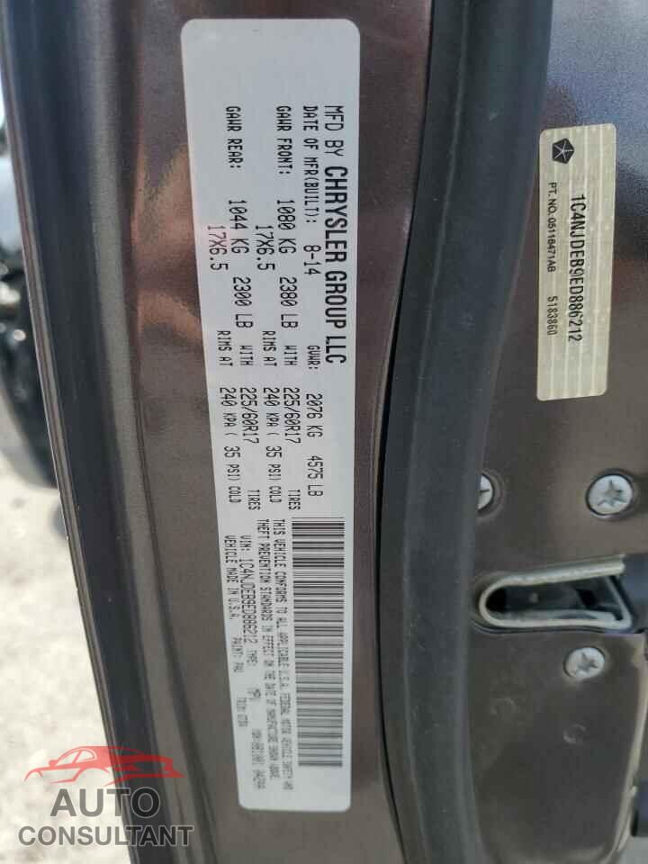 JEEP COMPASS 2014 - 1C4NJDEB9ED886212