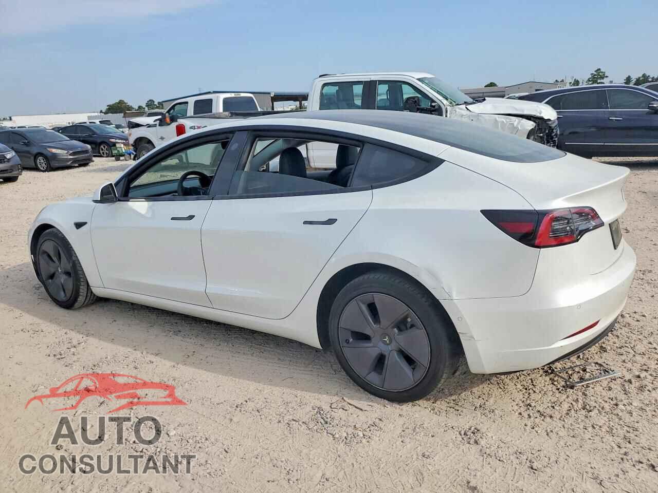 TESLA MODEL 3 2022 - 5YJ3E1EA4NF295912
