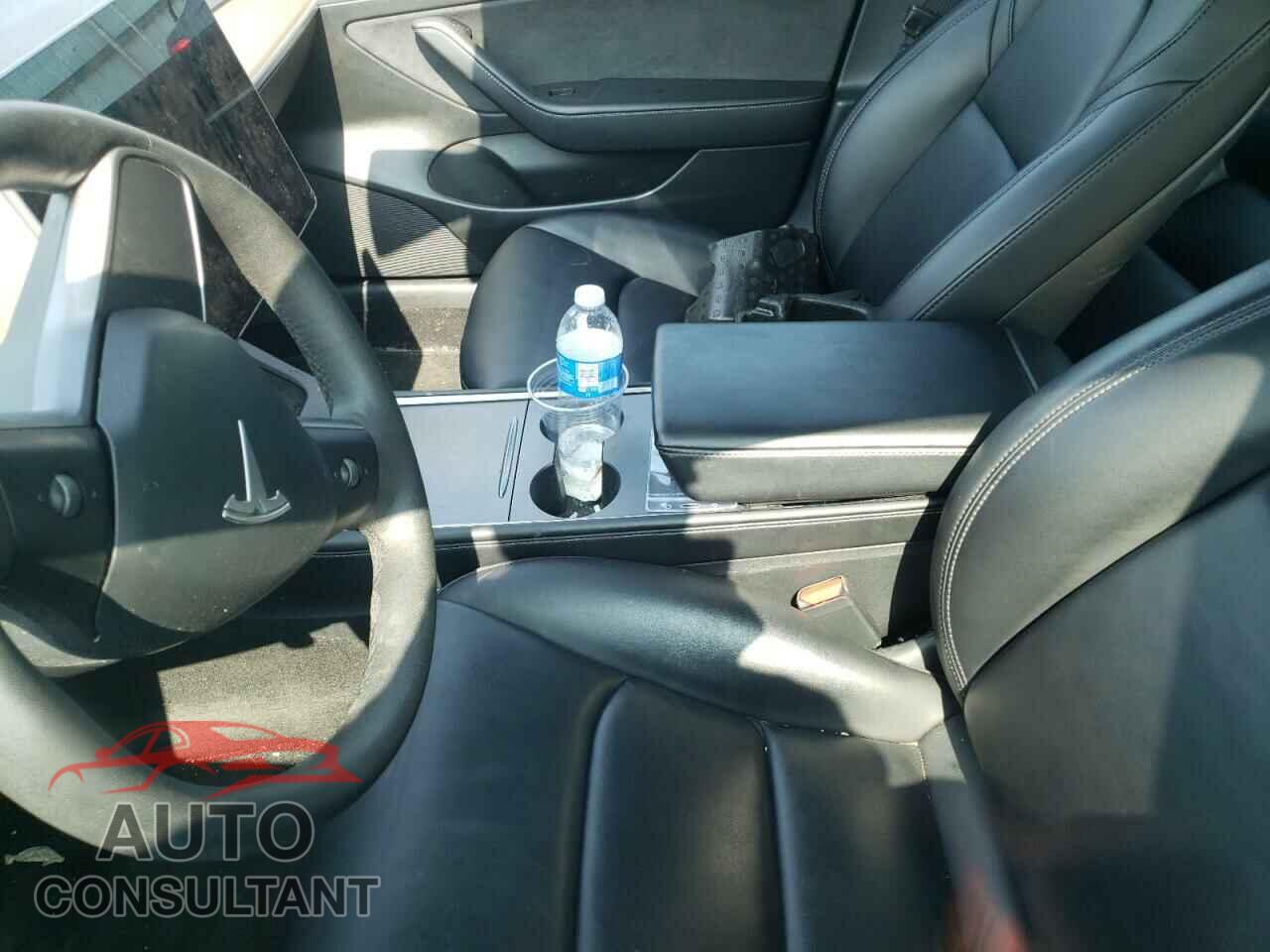 TESLA MODEL 3 2022 - 5YJ3E1EB4NF121489