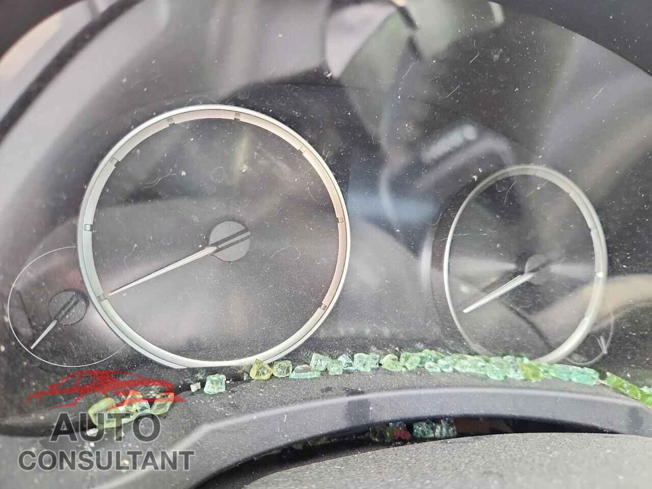 LEXUS IS 2023 - JTHCA1D29P5127269