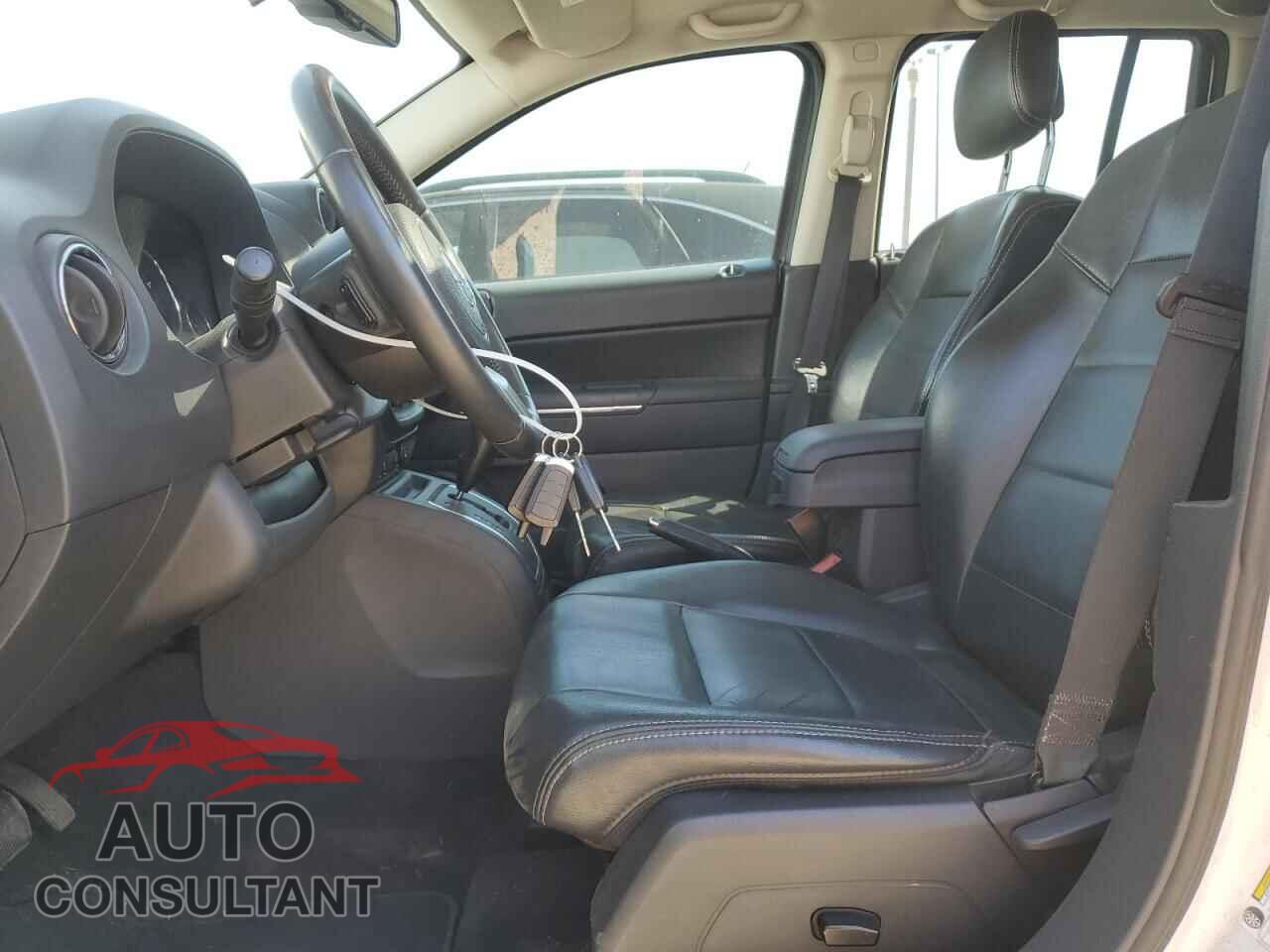 JEEP COMPASS 2011 - 1J4NF5FB0BD274895