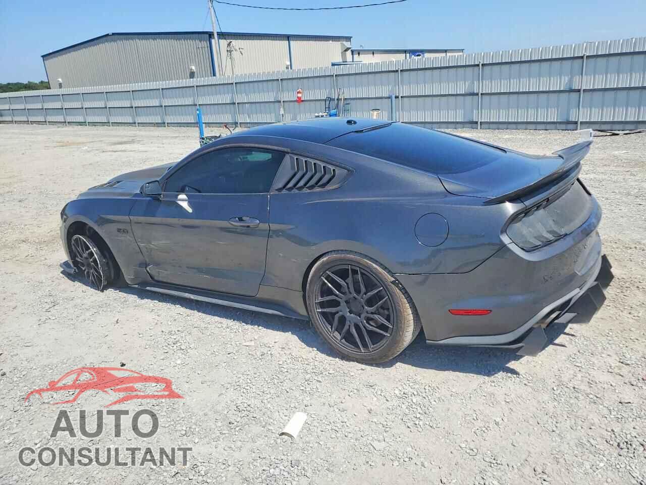 FORD MUSTANG 2019 - 1FA6P8CF6K5146709