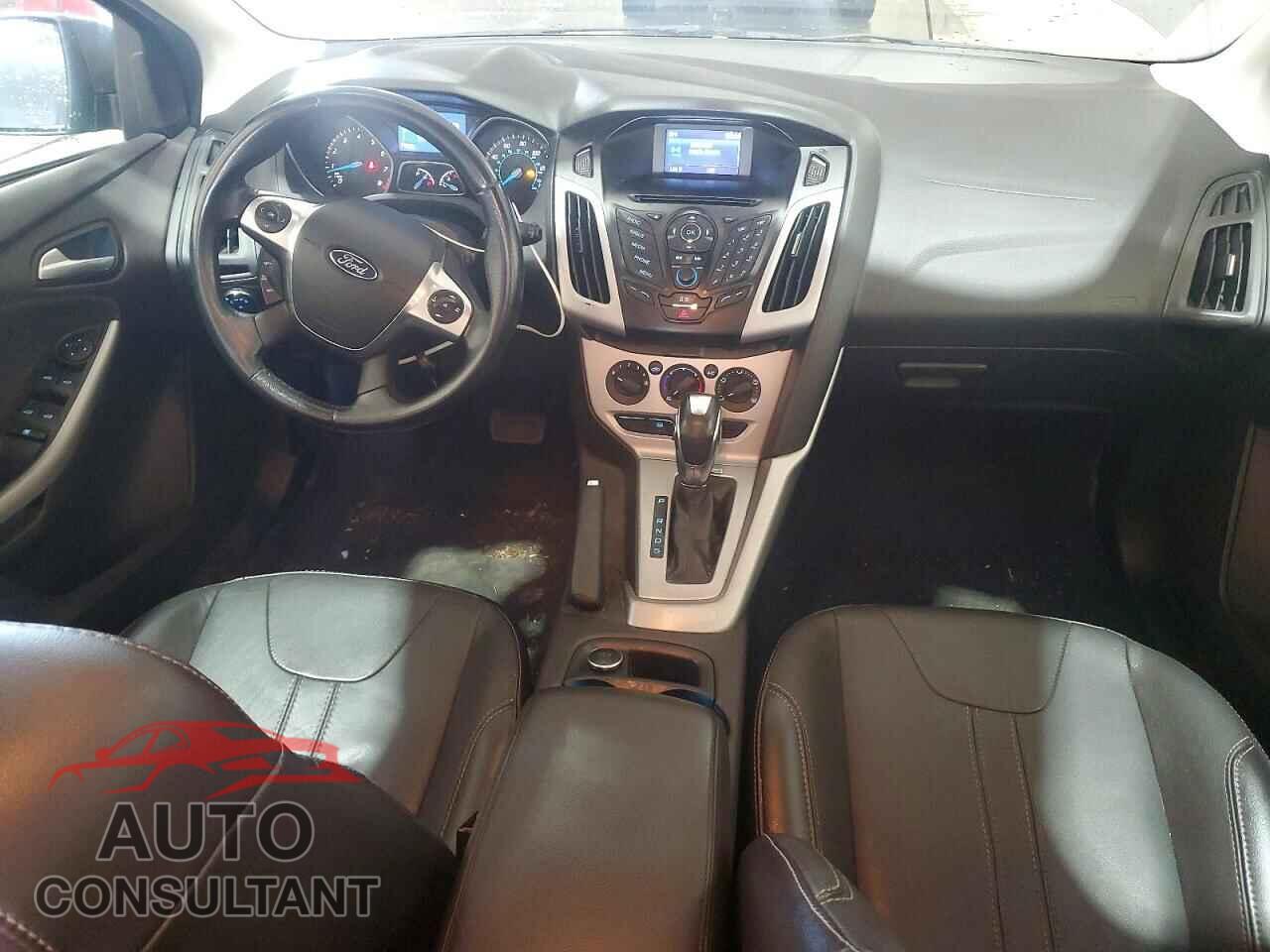 FORD FOCUS 2014 - 1FADP3K25EL262069
