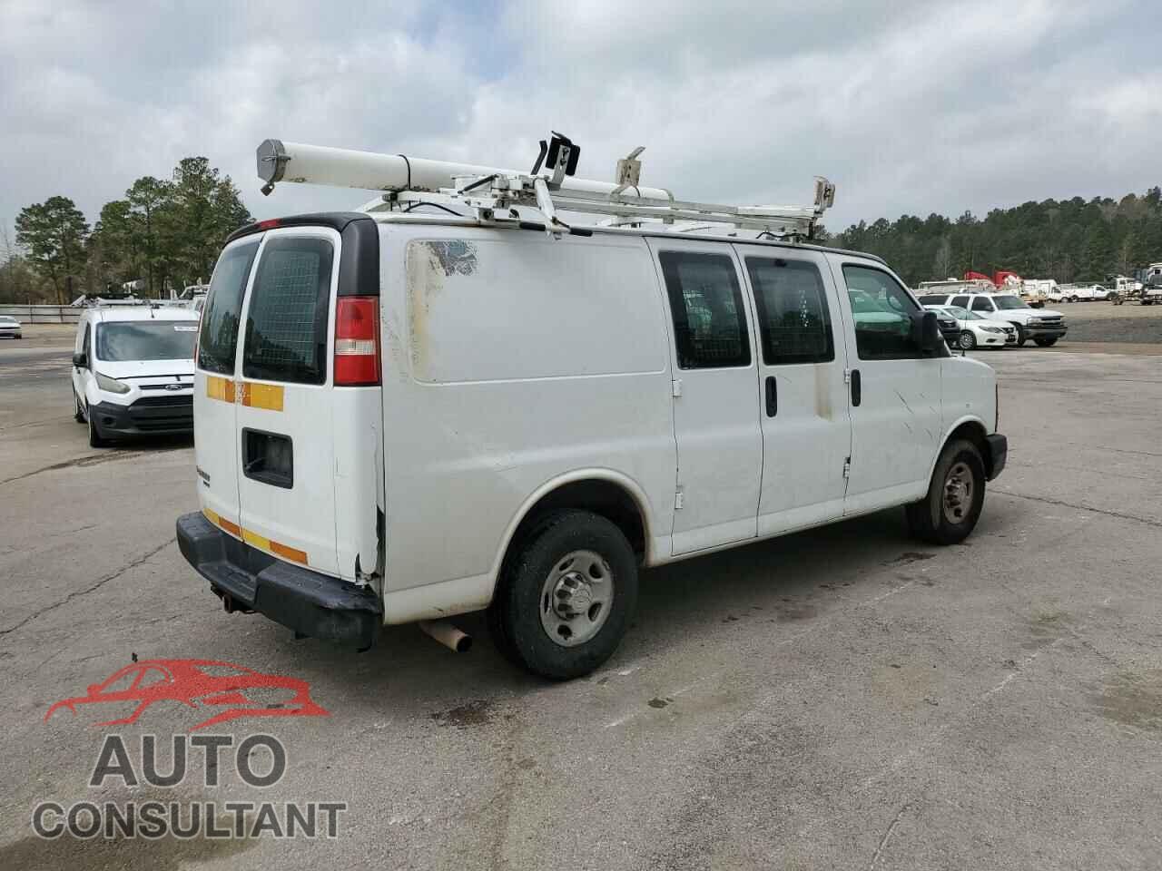 CHEVROLET EXPRESS 2013 - 1GCWGFCA4D1903331