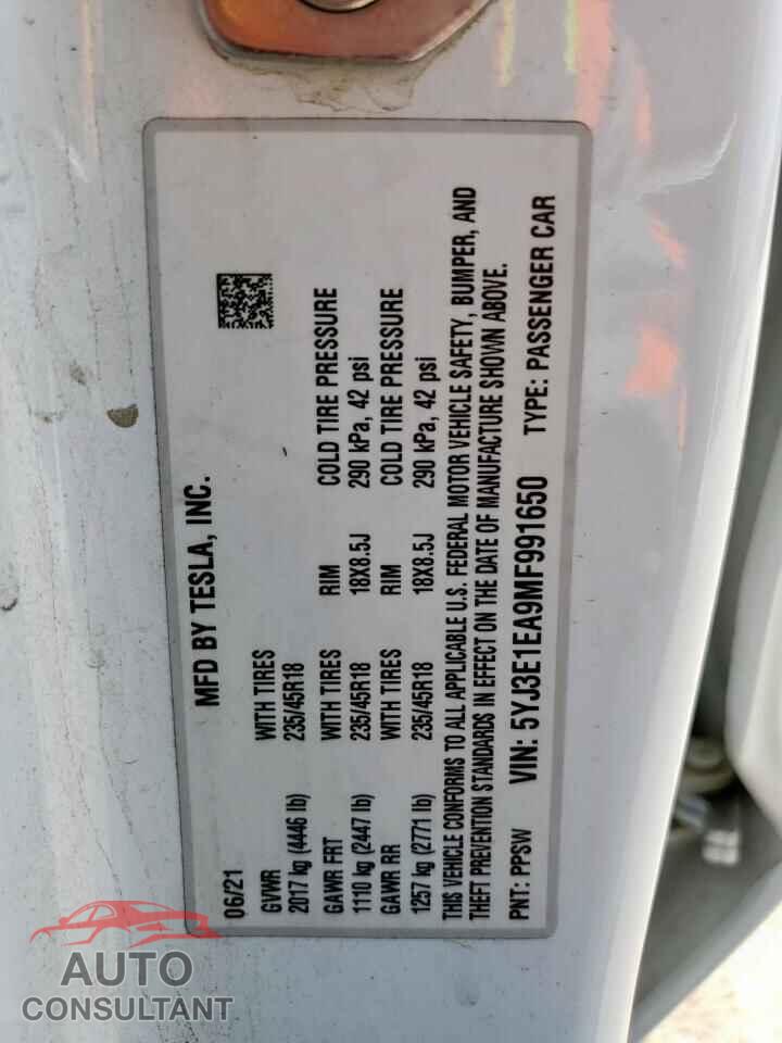 TESLA MODEL 3 2021 - 5YJ3E1EA9MF991650