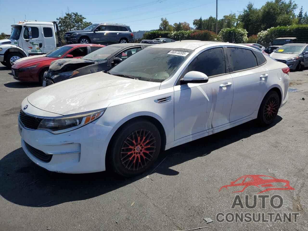 KIA OPTIMA 2018 - 5XXGT4L32JG212210