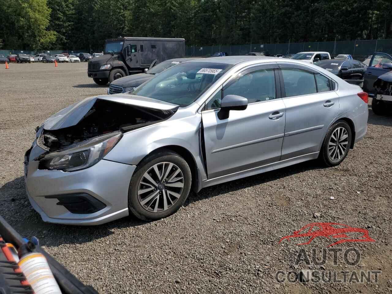SUBARU LEGACY 2019 - 4S3BNAF65K3005871